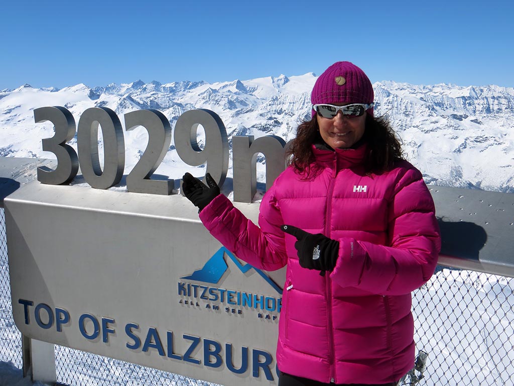 Bike tours in Austria at Salzburg - Panorama of the Alps in April